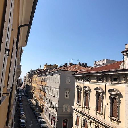 Apartament Le Maldobrie Triest Zewnętrze zdjęcie
